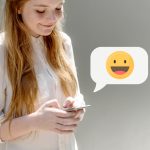 Co oznaczają dwa znaki zapytania w SMS zamiast emoji?